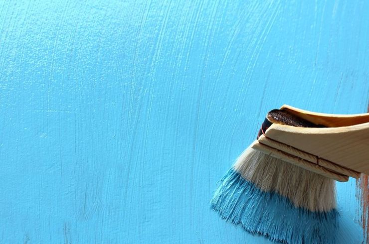 青のペンキ